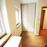 Uus 44 Korter *
